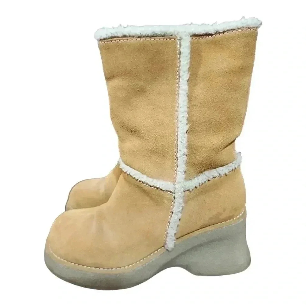 Y2K Sherpa and Suede boots. Size 7 5 - Picture 3 of 12